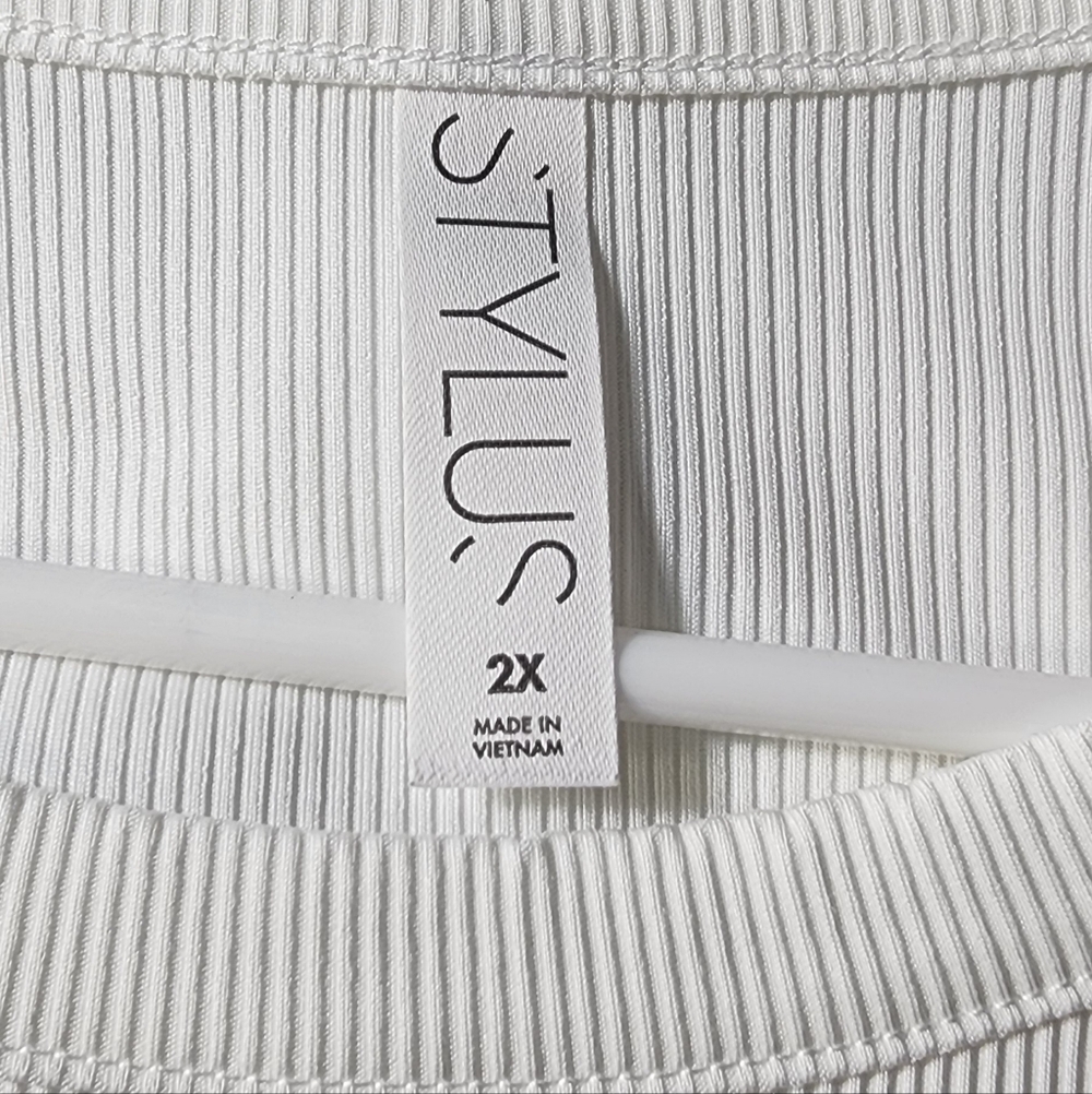 Womens 2xl White Ribbed Tank Top NWT